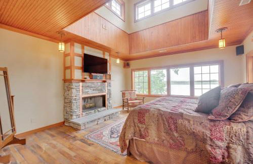 Luxe Family Home on Orange Lake with Private Dock! - Foto 12