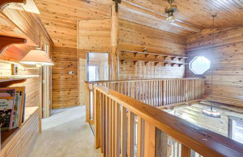 Less Than 1 Mi to Kenai River Spacious Cabin with Deck! - Foto 12