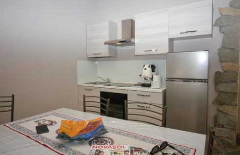 Cozy Home In Solarino With Wifi - Foto 5