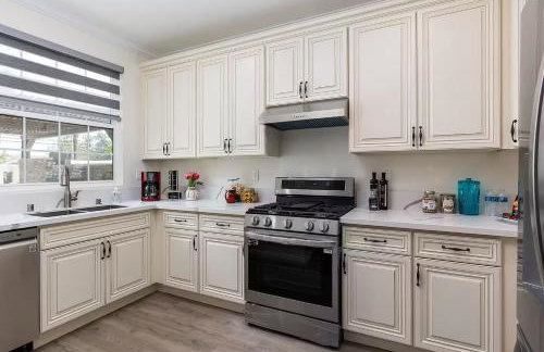 Luxurious Pasadena Home w Parking & Near Old Town - Foto 18