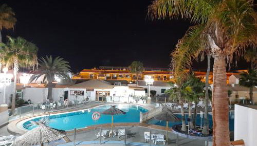 Castillo Holiday Apartment- Puerta del Sol 245 - Photo 4