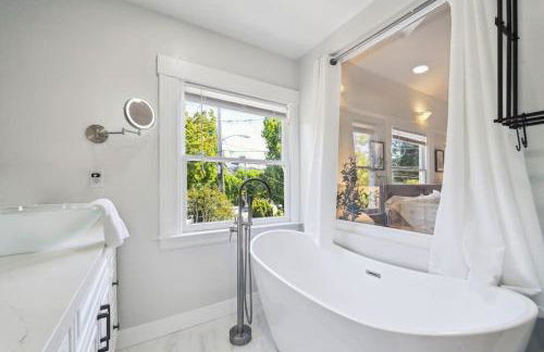 Luxury Retreat with Private Au Pair Suite - Foto 53