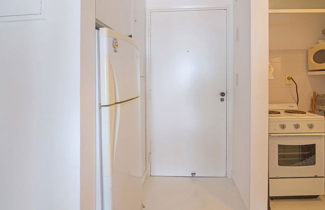 Oceana Suites Lafayette - Photo 8