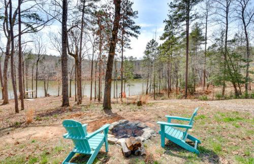 Waterfront Seneca Cabin about 4 Mi to Boat Launch! - Foto 25