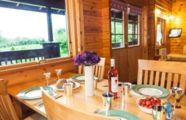 3-bed Lodge - Sleeps 7 - Hot Tub - Pet Friendly - Foto 20