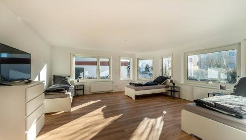 Monteur- & Gästewohnung mit Küche, WLAN & Parkplatz - SCH04 - Foto 3