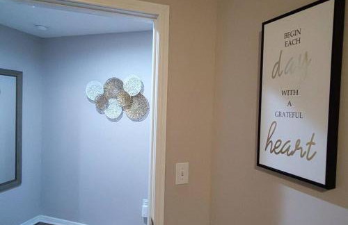 Downtown Charm Two Bedroom Home - Foto 23