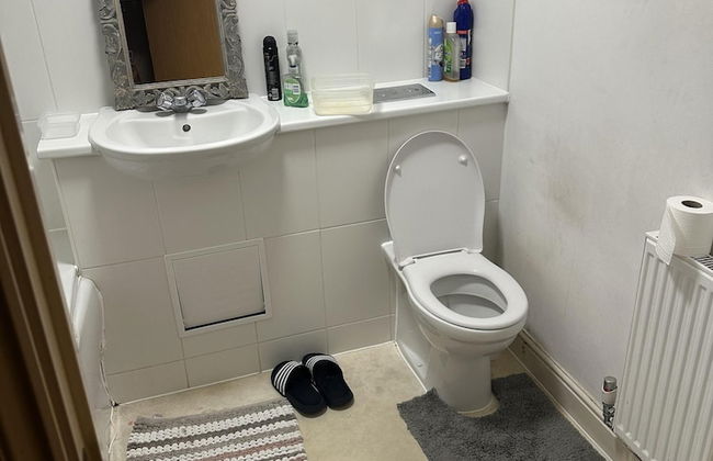 Immaculate 2-bed Apartment in Greenhithe - Foto 13