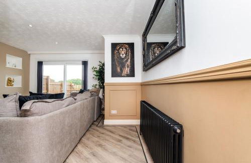 2 Bedroom House-Free Parking - Photo 27