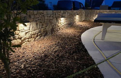 Villa avec piscine couverte et proche de la mer - Foto 7