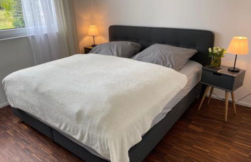 Modernes Apartment am Hafen mit Seeblick - Photo 14