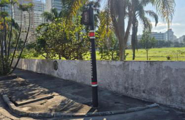 Ap varanda área nobre Enseada - Foto 13