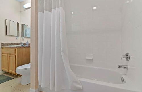 Serene Gem, close to Disney- HEATEDsaltwaterPOOL - Foto 40