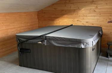 Magnifique corps de ferme rénové avec Jacuzzi - Foto 16