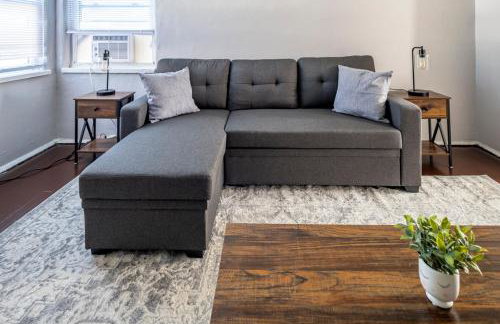 Relaxed 2BR Apt in Moraine with Office Space and Washer & Dryer - Foto 6