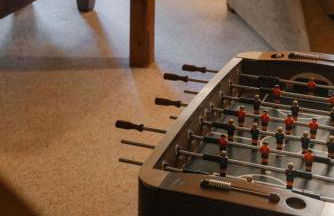 Cheerful Two Bdrm Cabin with Hot Tub & Pet Friendly - Foto 28