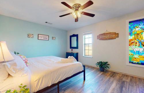 Airstrip Access! Dog-Friendly Rhome Retreat - Photo 14