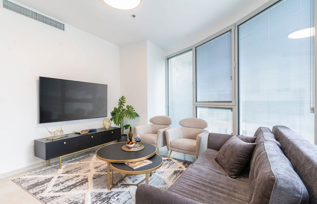 Sunlit Urban Escape with Balcony by Sea N Rent - Foto 19