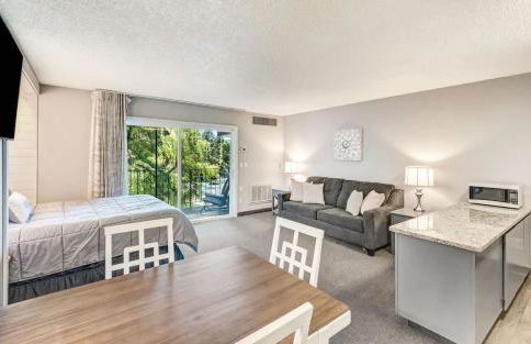 Riverfront Condo Next to Park and Downtown Bend - Foto 5