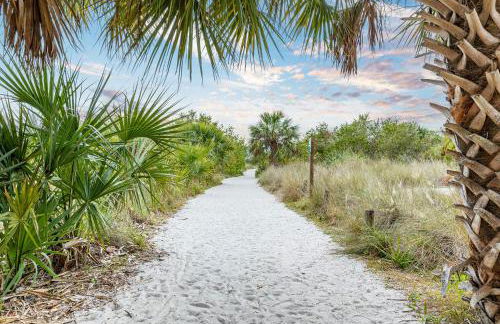 Heat of Siesta Village Walk to Beach w heated Pool - Foto 37