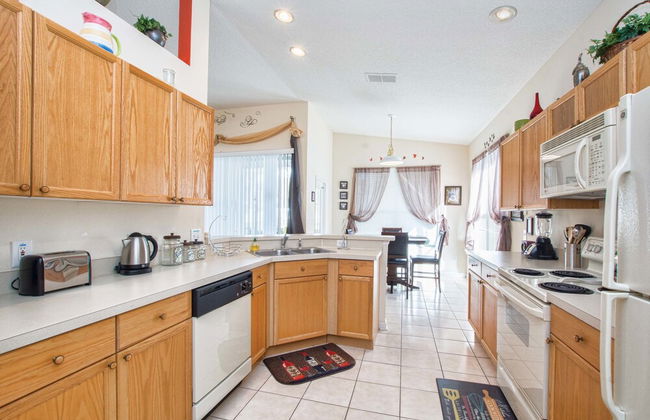 3BR 2BA Home in Windsor Palms by CV-8168 - Photo 16