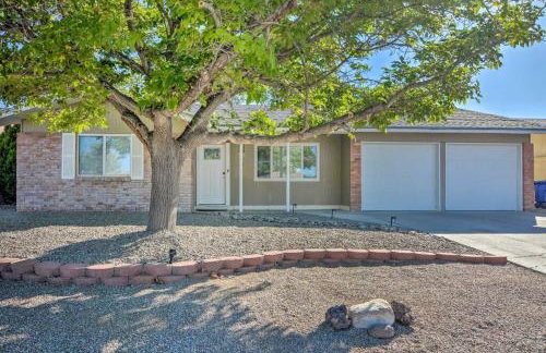 Modern Mountainside House - Photo 19