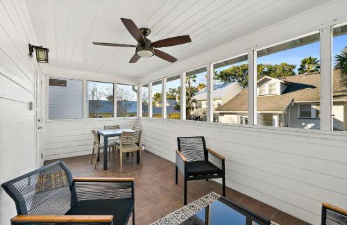 Private Uptown Flat - Walk to Nights of Lights! - Foto 20