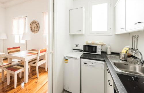 Apartamentos Alcalá - Photo 3