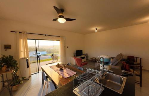 Casa com Jacuzzi Privativa Relaxamento Total em Águas de São Pedro - Foto 24