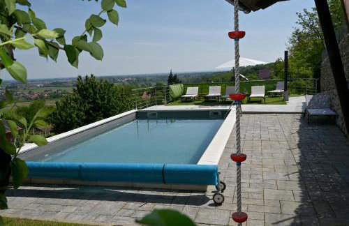 Iva's Place - Foto 66