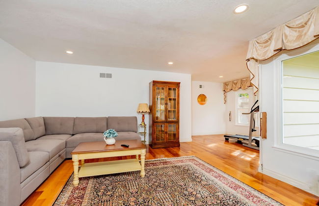 Serene Retreat With Modern Comforts in San Gabriel - Foto 31