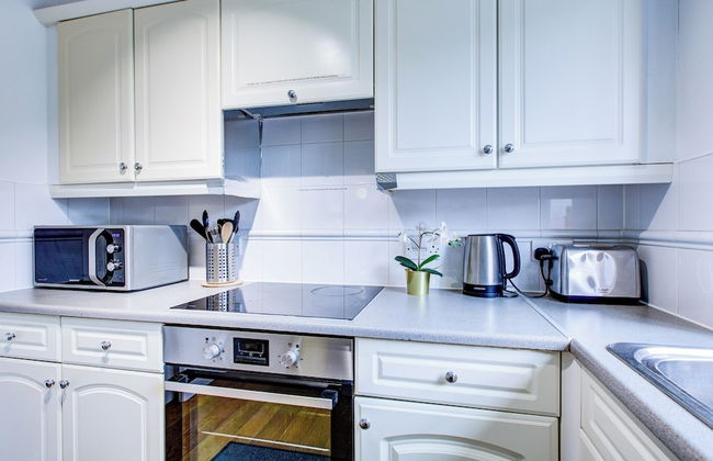 Spacious 2-bed Apartment, Family With Pets Welcome - Foto 10