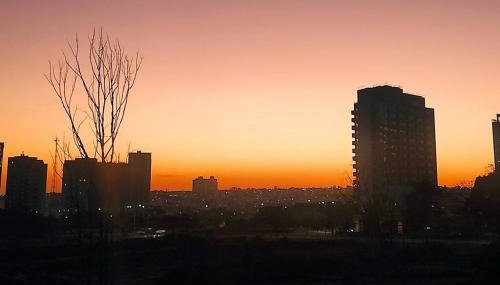 Apartamento inteiro próximo a Algar, Cargill, Aeroporto e UFU - Foto 2