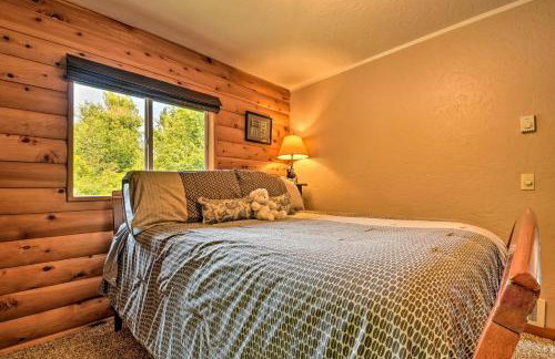 Gold Beach Apartment with Activities - 2 Mi to Ocean - Foto 11