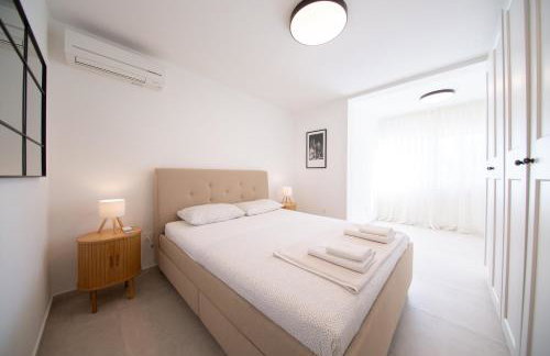 Seafront Suites Maja - Photo 30