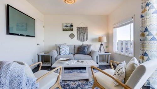 Ocean Front Duplex with Views! Dog Friendly -Surfside Cottage North - Foto 4