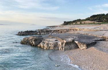 Rosso Apartment 400 m from Beach, Comfortable Stay & Free Parking - Foto 19