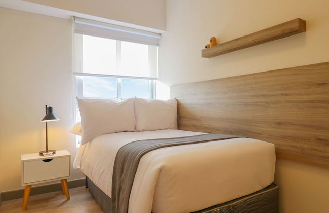 w Admirable 2BR w Modern Balcony in Miraflores - Photo 15