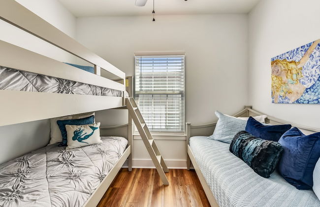 Sandy Feet Retreat by Book That Condo - Photo 3