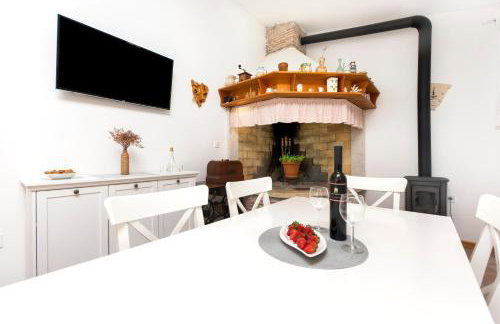 Charming House Nino with a fenced yard - Foto 10