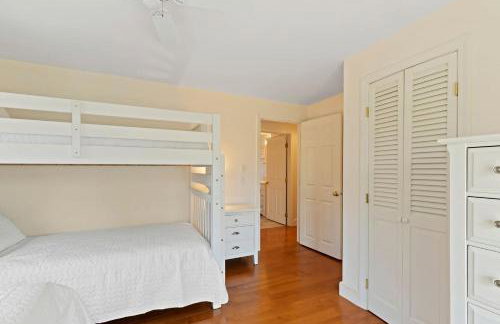 Breathtaking Cape Cod Beachhouse with Private Beach Access Near Sandwich, Massachusetts - Foto 75