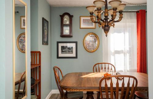 Walk to Eats, Shops and More Prime Providence Stay! - Foto 9