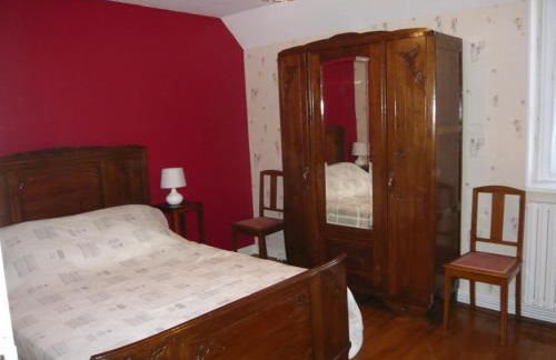 Grande maison à Saint-Pourçain avec piscine, sauna et WiFi - FR-1-489-60 - Foto 16