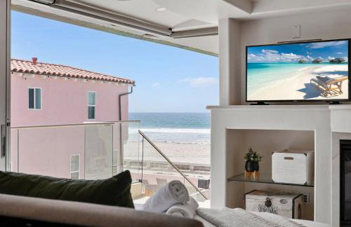 Stunning Oceanfront Boardwalk Condo - Spa, Steps2Beach, Parking & Fast Wifi! - Foto 12