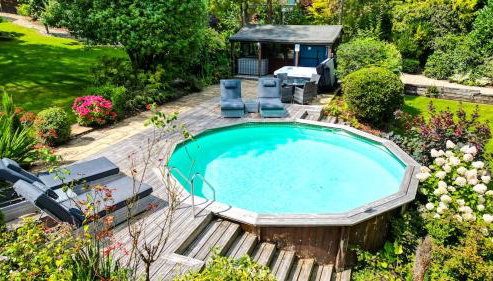 Luxury Home, spectacular grounds, pool & hot tub - Foto 5