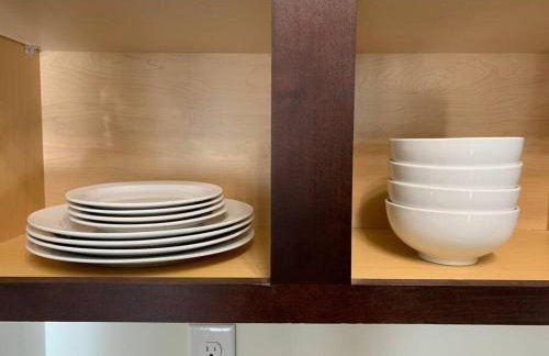 1BR King Bed near Shopping, Dining & Entertainment - Foto 32