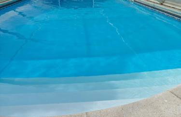 Beautiful Thatched Cottage with Outdoor Pool, Secure Garden, Dog & Family Friendly! Chichester Holiday Properties - Foto 35