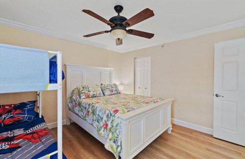 Redington Towers 3F 2BD 2BA Beachfront - Foto 18