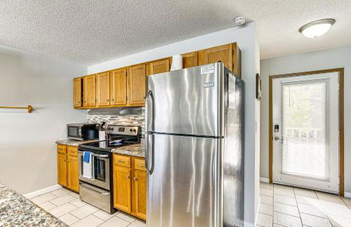 Lakefront Osage Beach Condo with Balcony and Pool - Photo 8