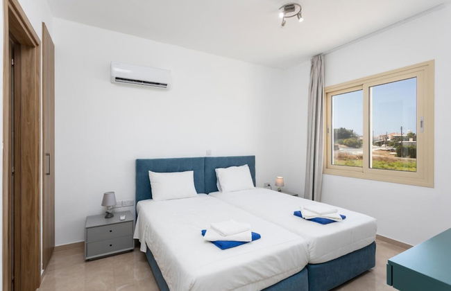 Villa Diana Seaside in Pomos - Foto 23